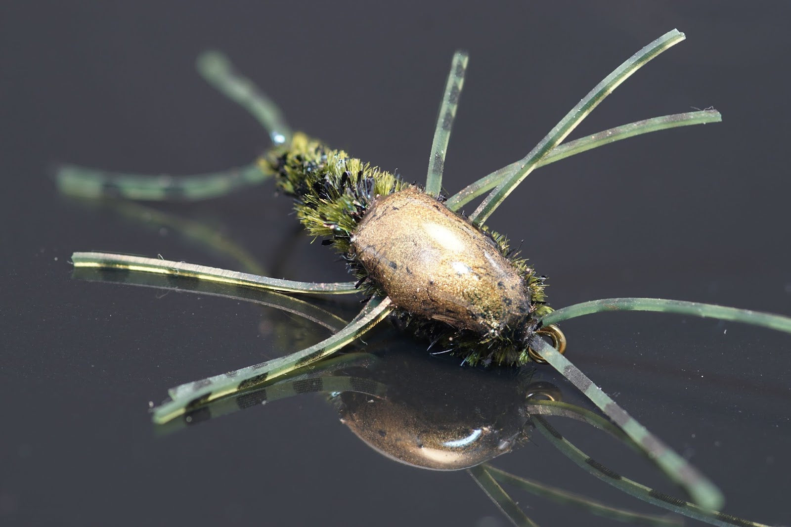 8 Fishing Floating Foam spiders - water bugs # 10 Kinked hooks