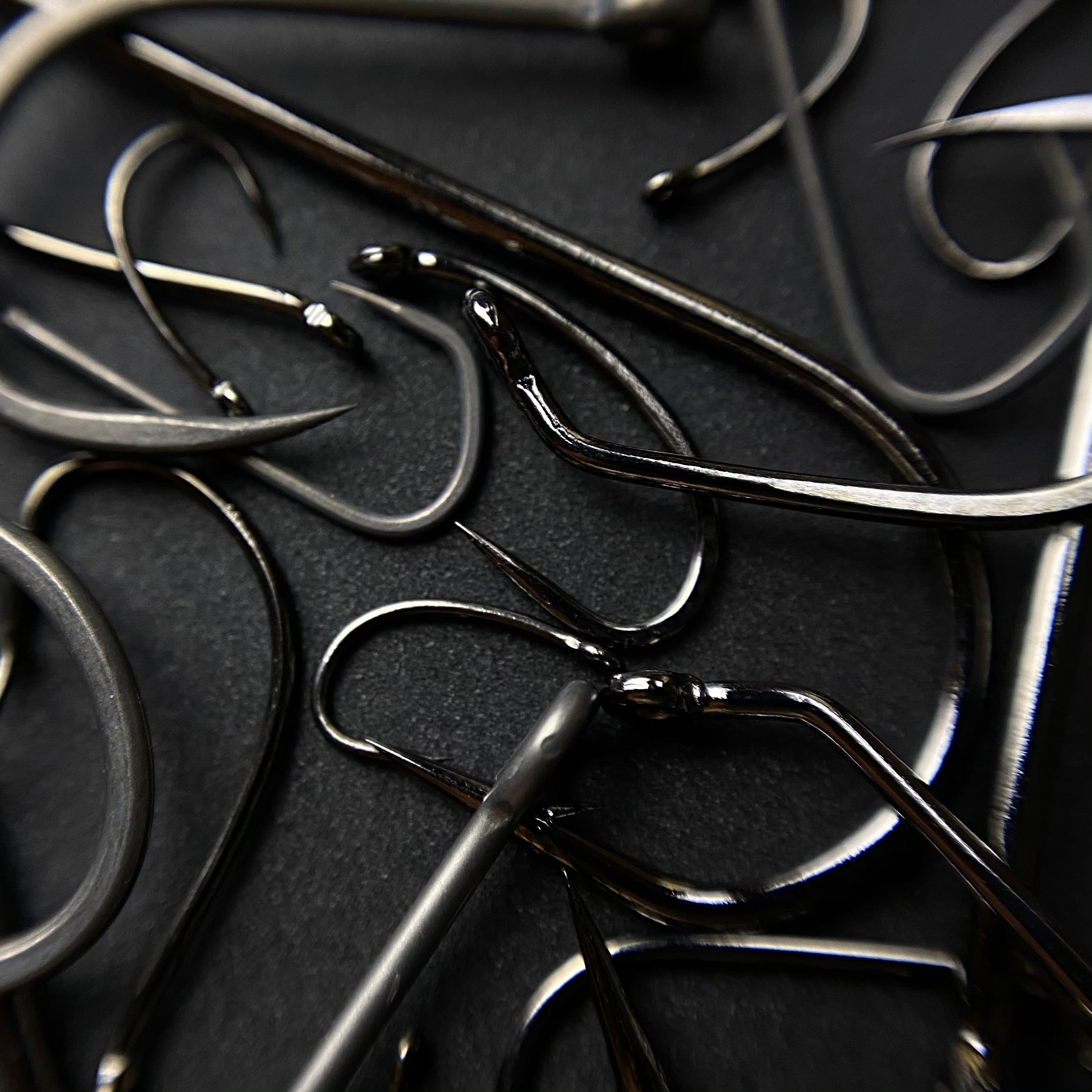 Fly Fishing Accessorieshigh Carbon Steel Fly Tying Hooks 200pcs - Barbed &  Barbless, Ultra Sharp